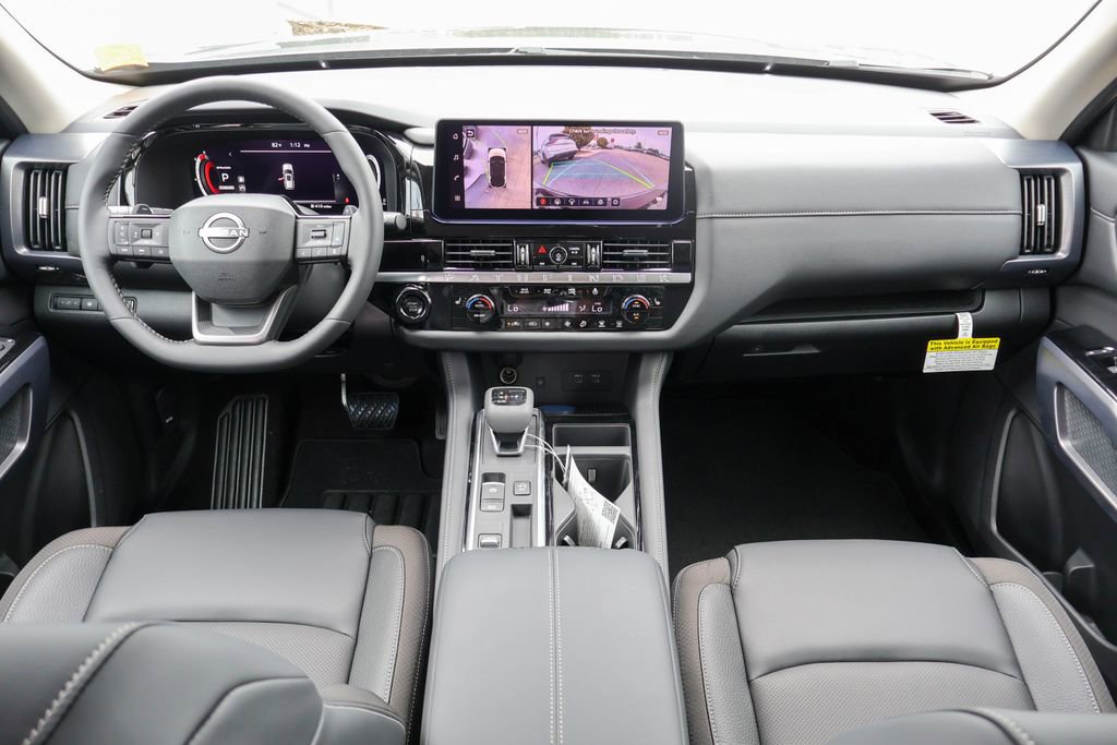 New 2026 Nissan Pathfinder SL FWD image 6