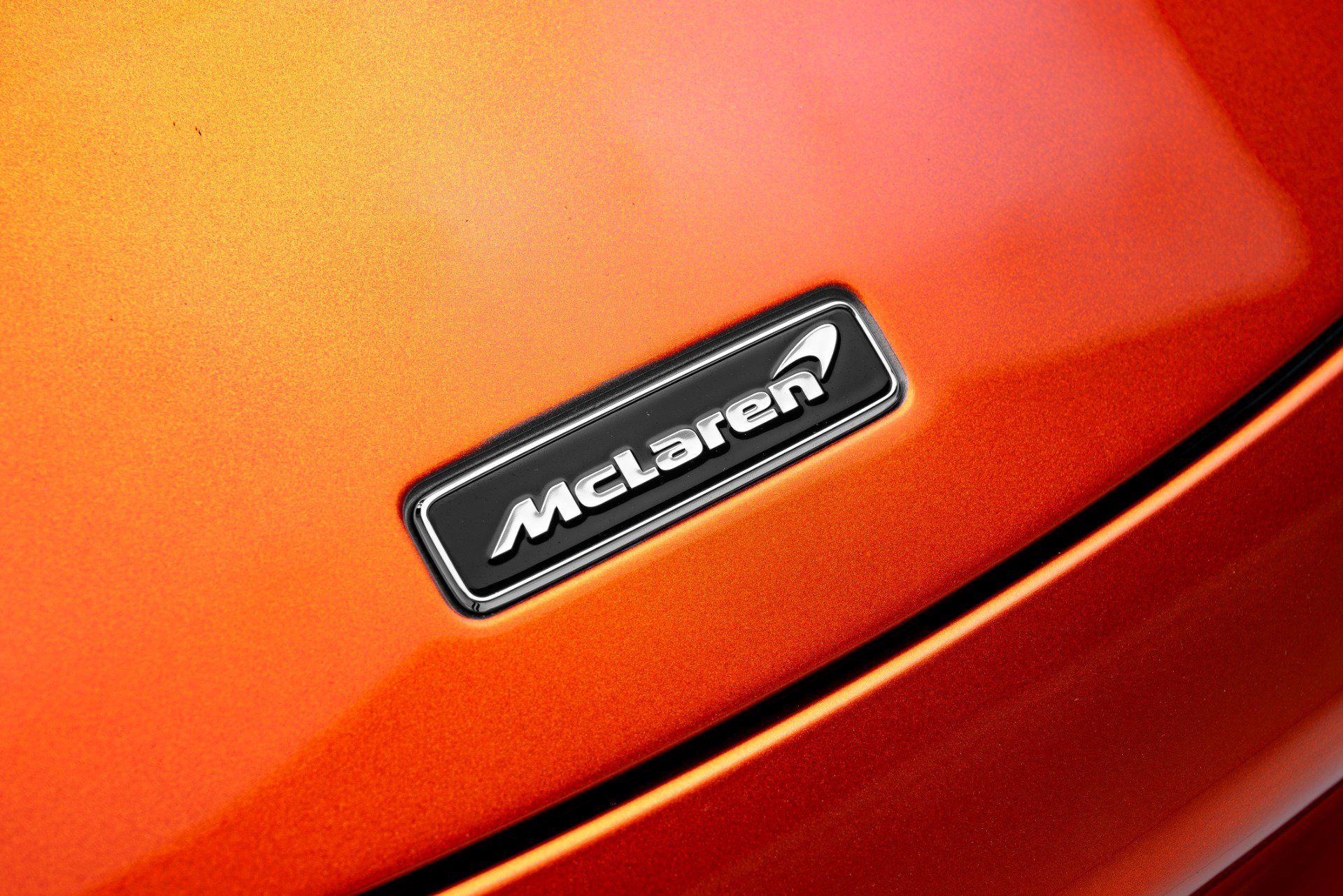 Used 2024 McLaren 750S Spider RWD image 13