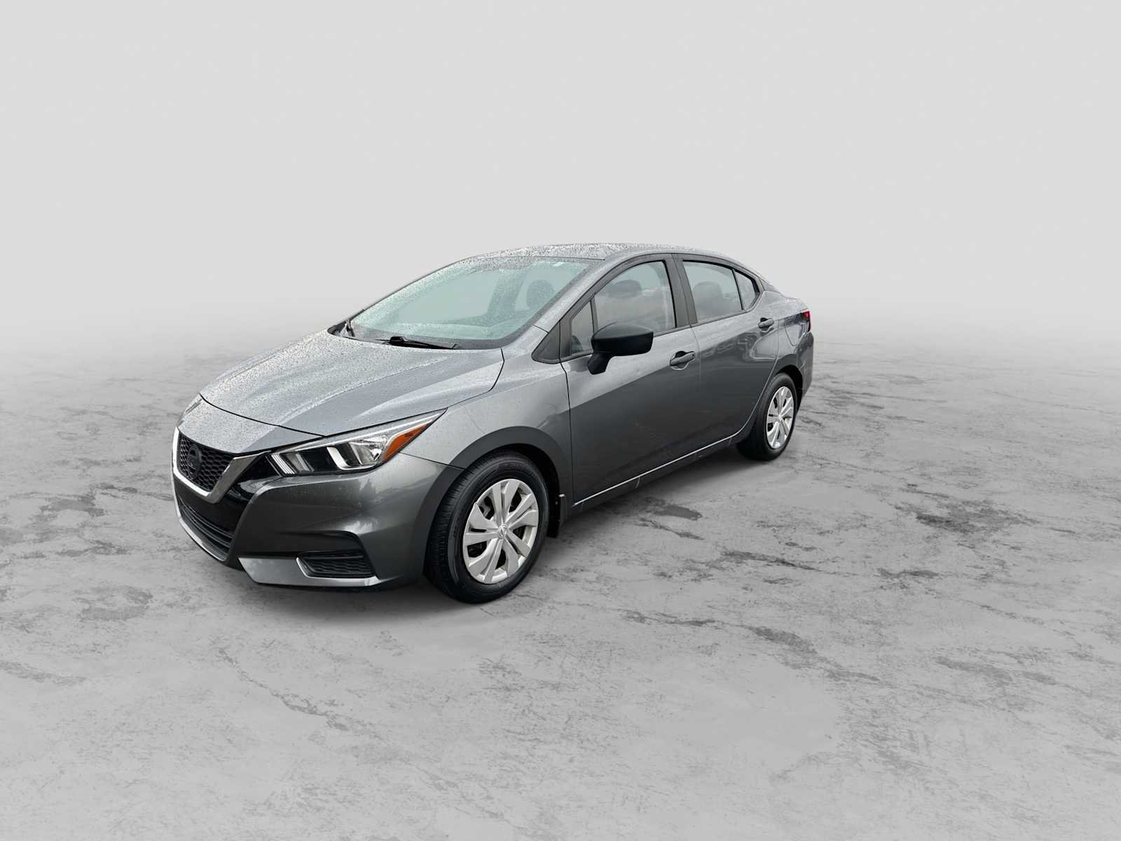 Used 2020 Nissan Versa S FWD image 4