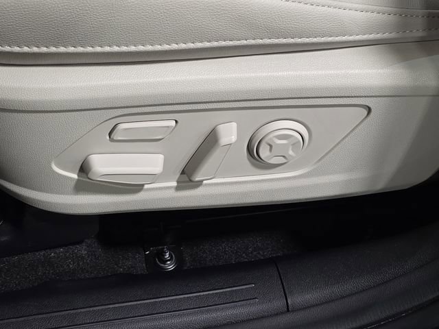 Used 2023 Kia Sorento SX Prestige image 36