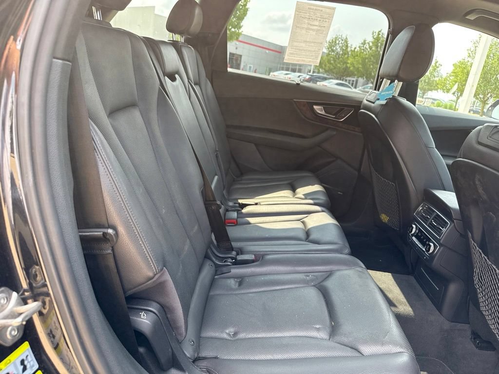 Used 2017 Audi Q7 3.0T Prestige AWD/4WD image 16
