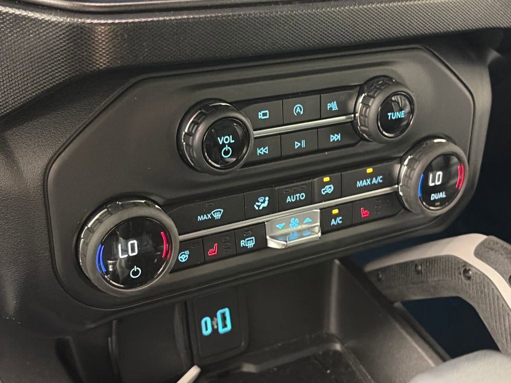 Used 2021 Ford Bronco First Edition image 21