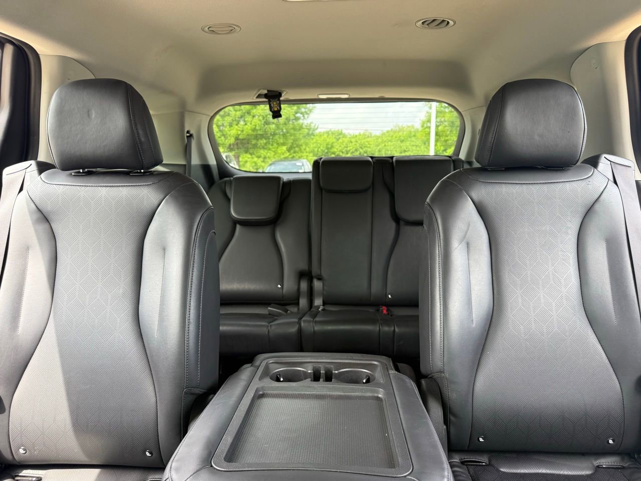 Used 2025 Kia Carnival image 21