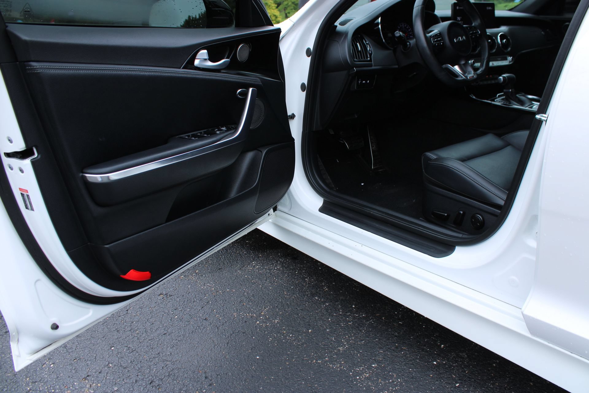 Used 2022 Kia Stinger GT-Line w/ Sun & Sound Package AWD/4WD image 13