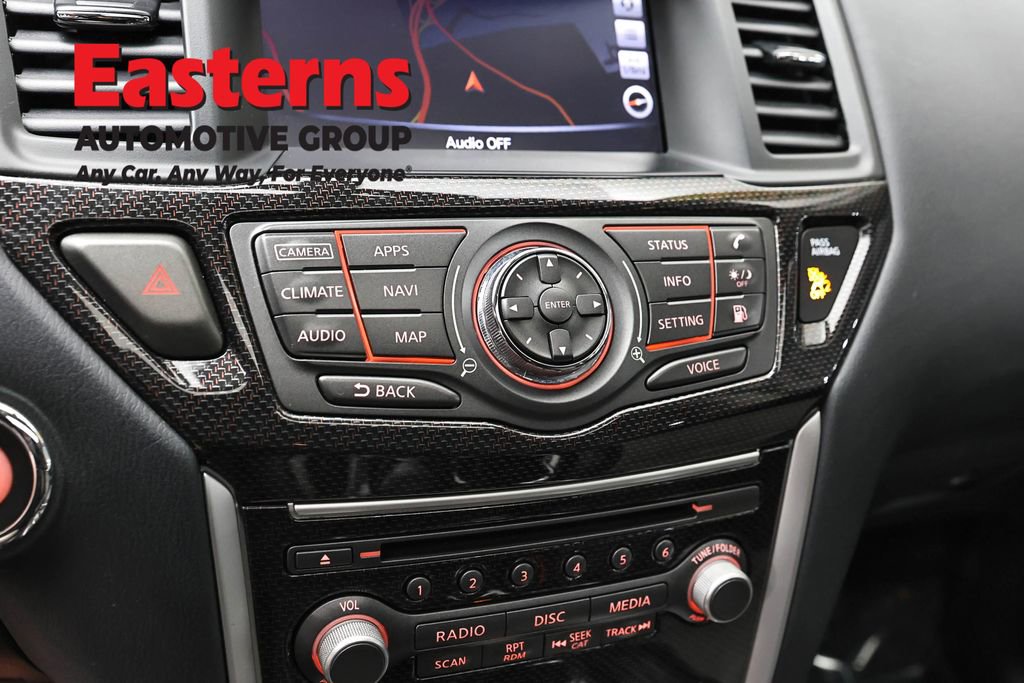 Used 2020 Nissan Pathfinder SL AWD/4WD image 20