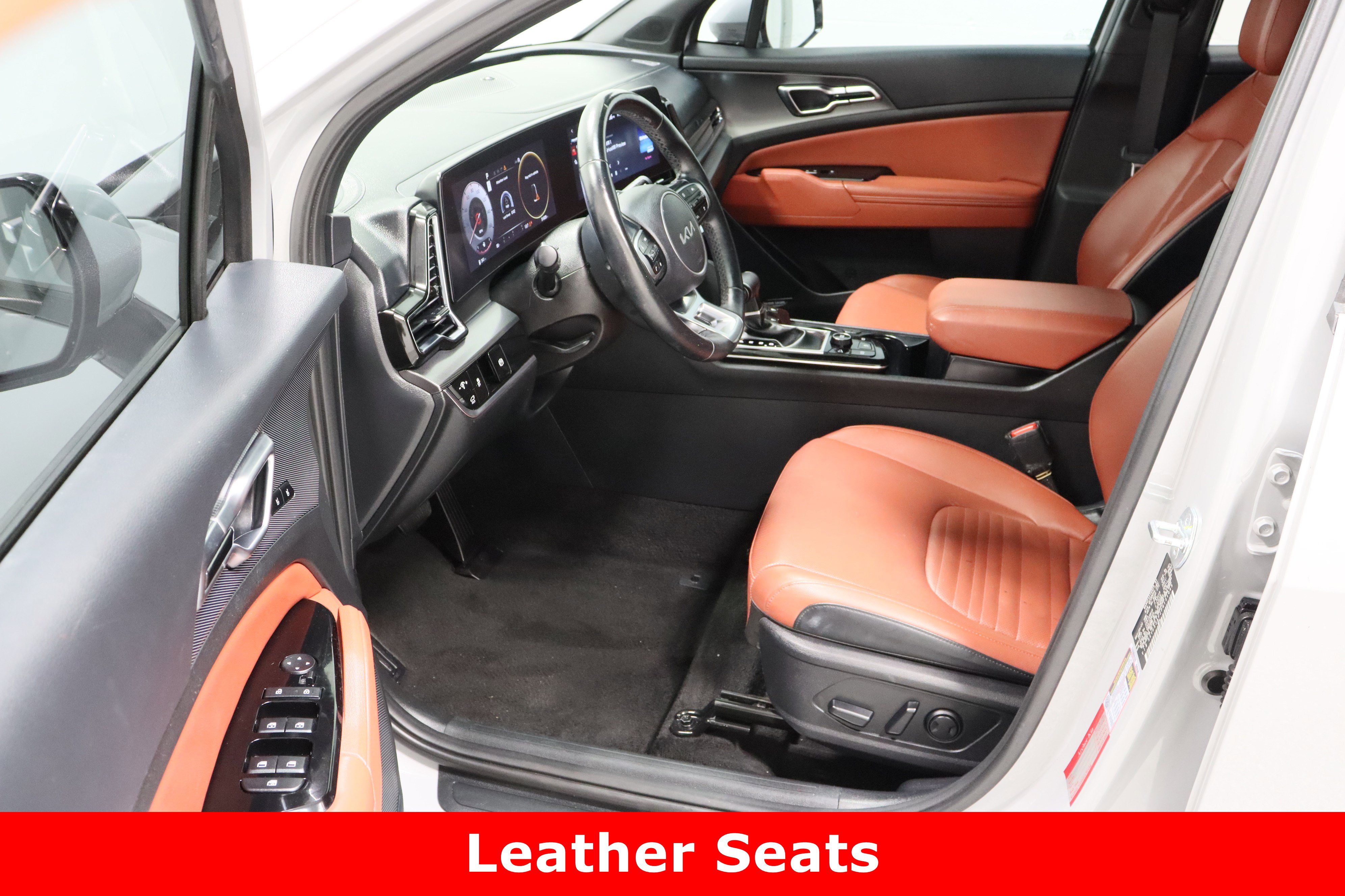 Used 2023 Kia Sportage SX image 14