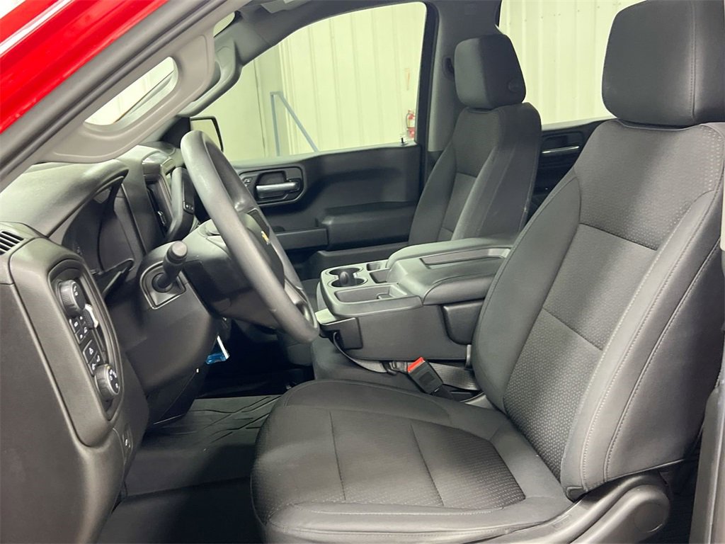 Used 2020 Chevrolet Silverado 1500 Custom w/ Custom Value Package image 18