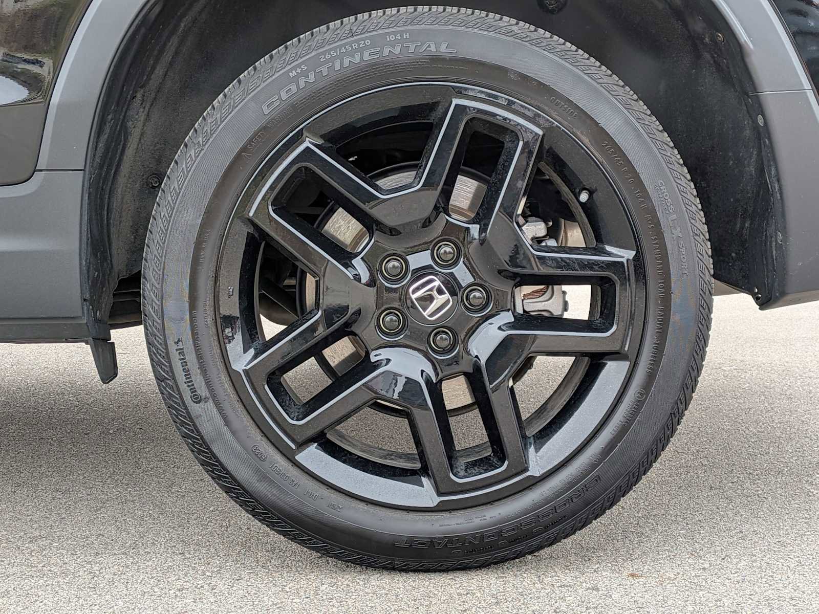 Used 2024 Honda Passport Black Edition image 15