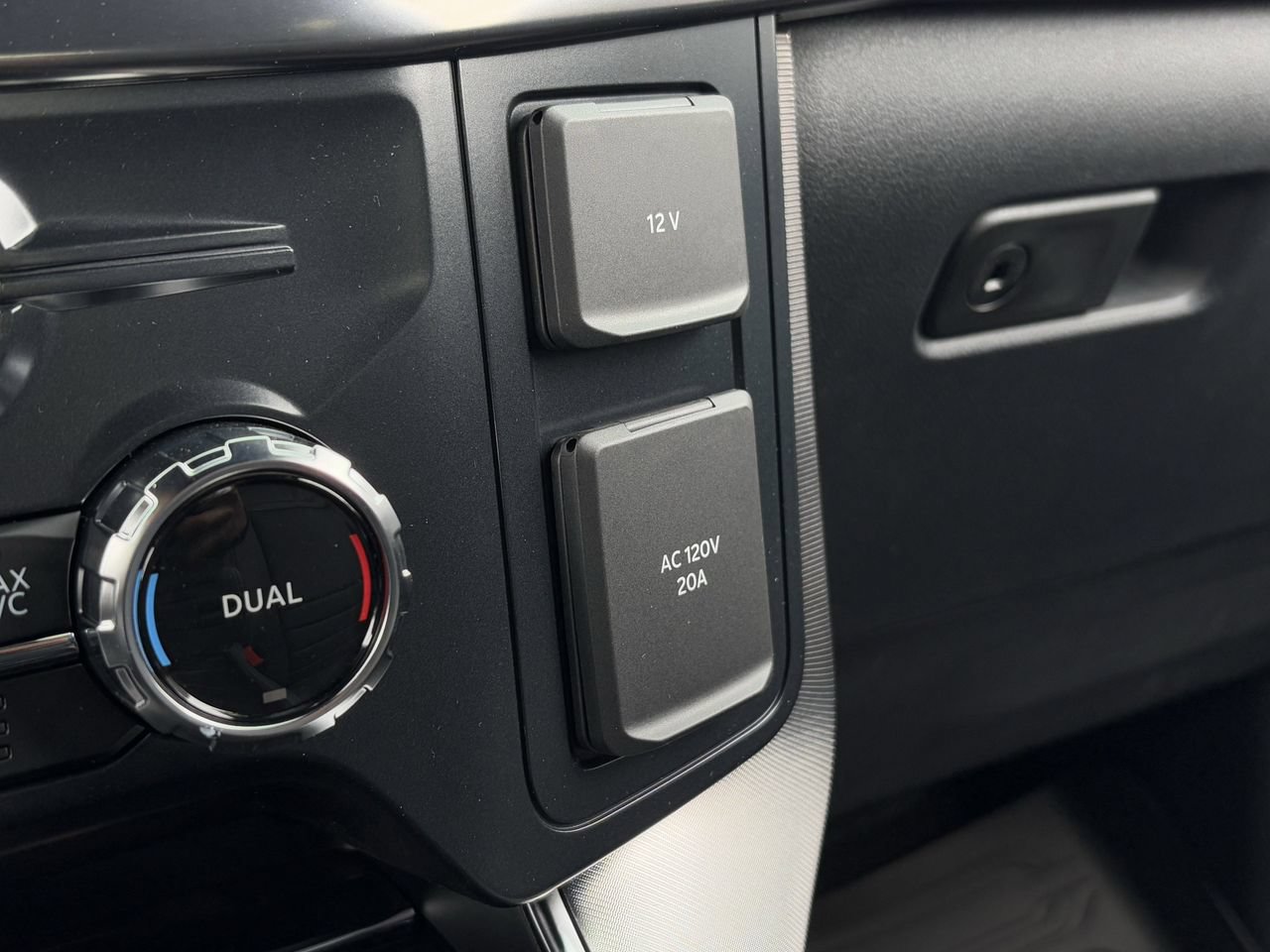 New 2026 Ford F150 Platinum AWD/4WD image 21