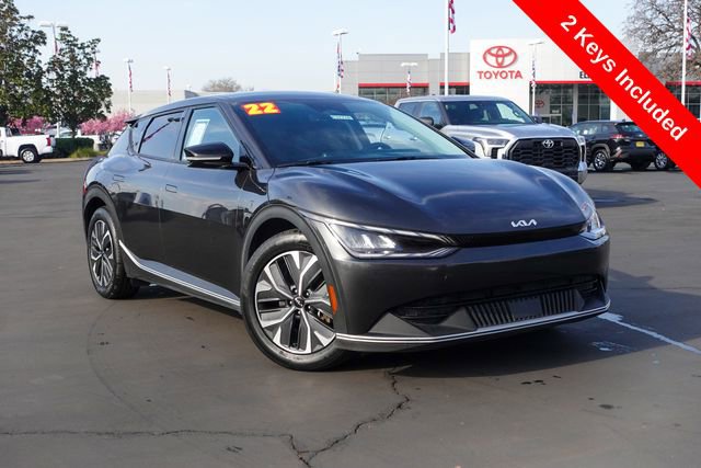 Used 2022 Kia EV6 Light image 2