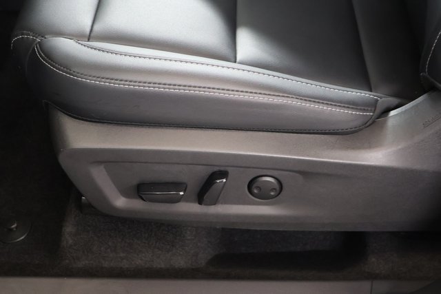 Certified 2025 Nissan Murano SV AWD/4WD image 12