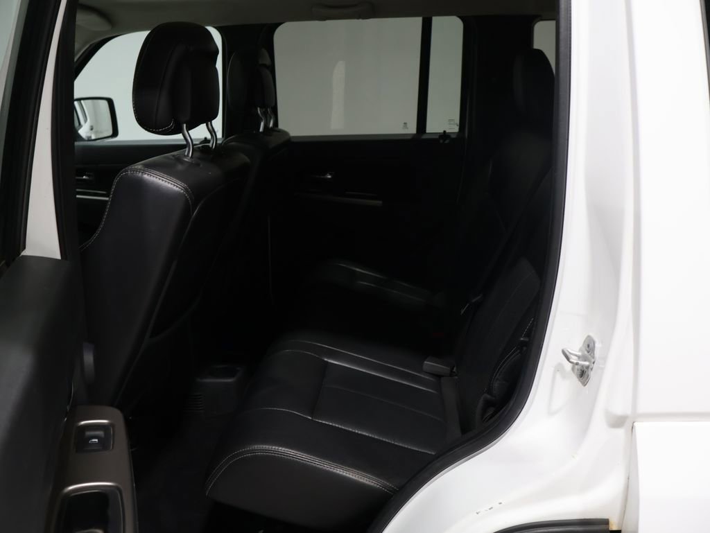 Used 2012 Jeep Liberty Limited w/ Tire & Wheel Group image 19