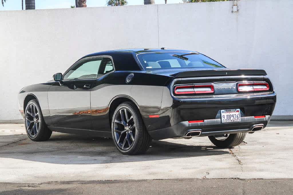 Used 2023 Dodge Challenger SXT w/ Blacktop Package RWD image 4