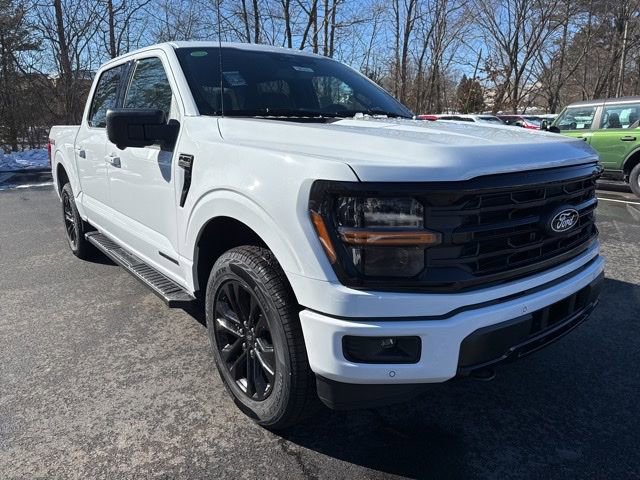 New 2025 Ford F150 XLT w/ Equipment Group 302A MID image 7