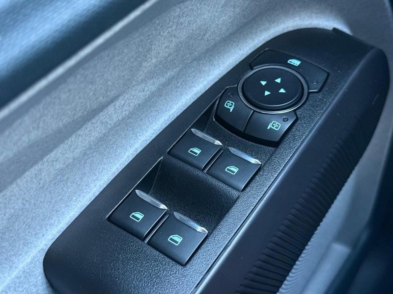 New 2025 Ford Maverick XLT w/ Equipment Group 301A image 17