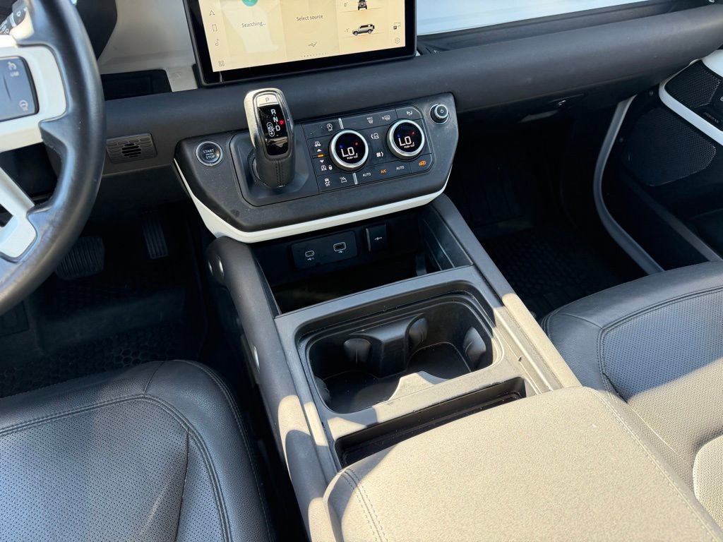 Used 2023 Land Rover Defender 110 S image 17