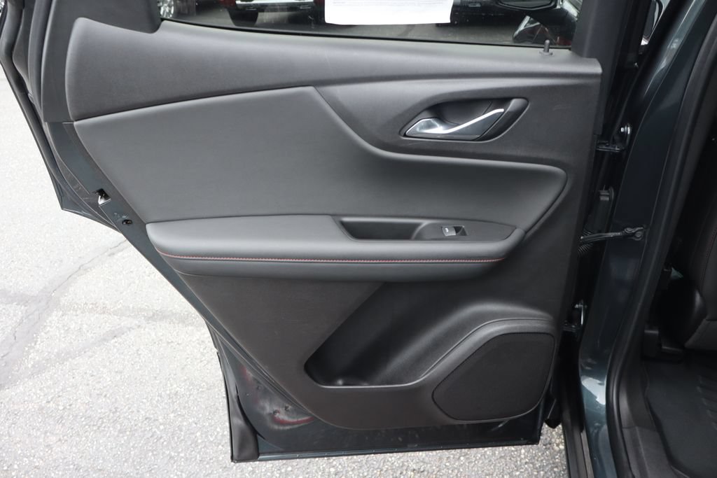 Used 2019 Chevrolet Blazer RS w/ Sun and Wheels Package FWD image 29
