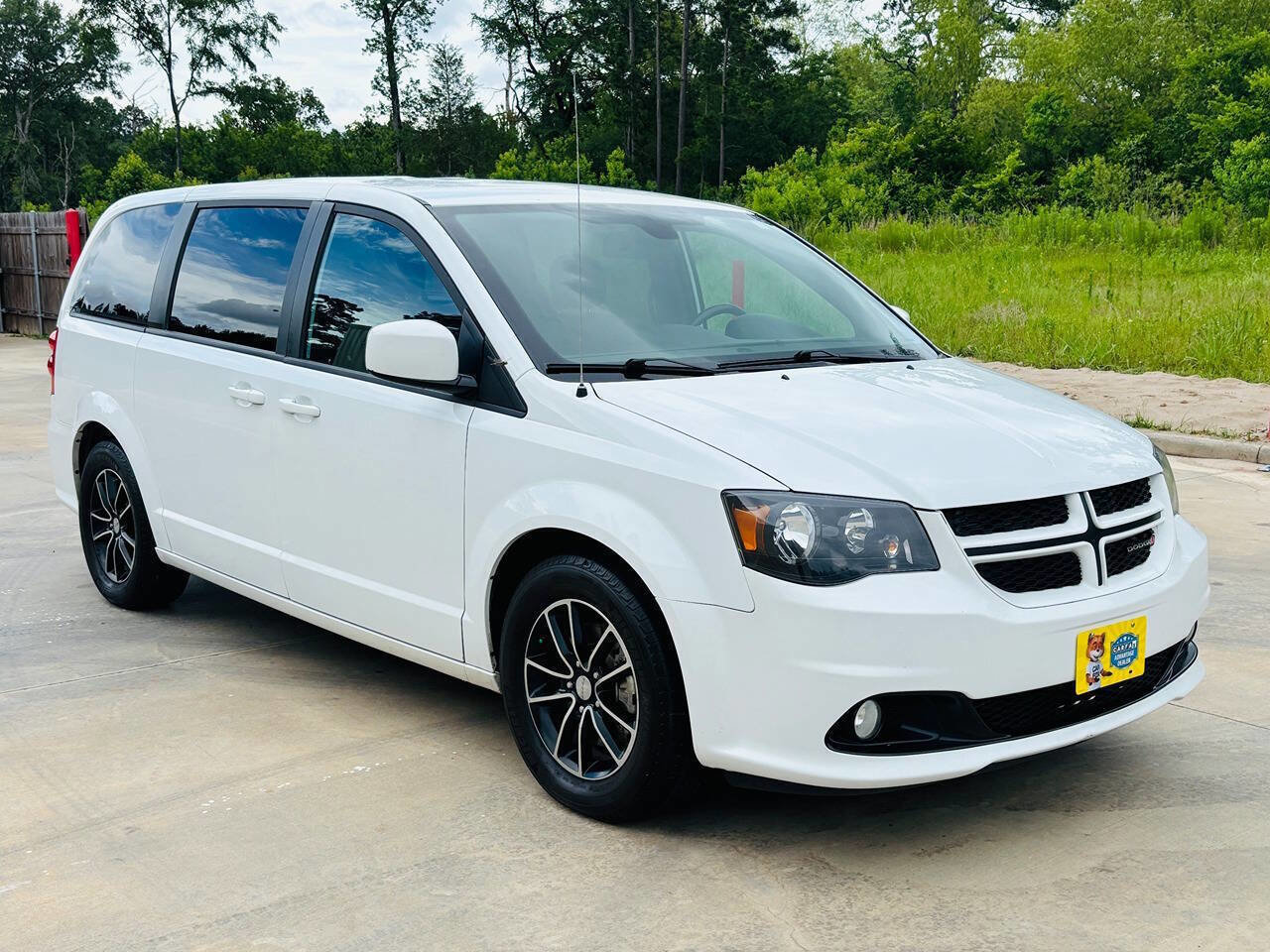 Used 2019 Dodge Grand Caravan GT FWD image 4