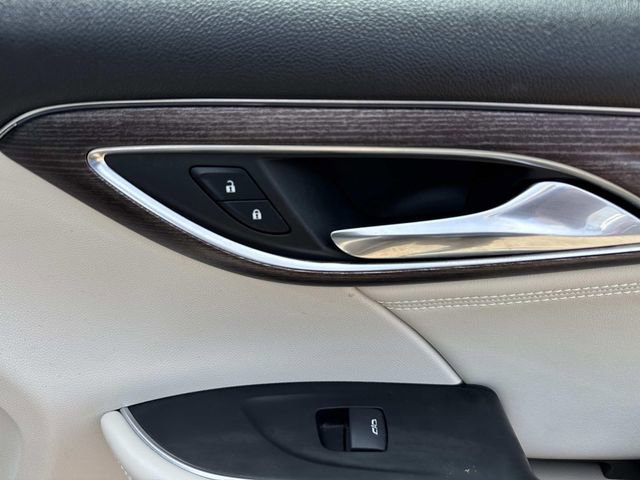 Used 2021 Buick Envision Avenir w/ Technology Package II FWD image 20