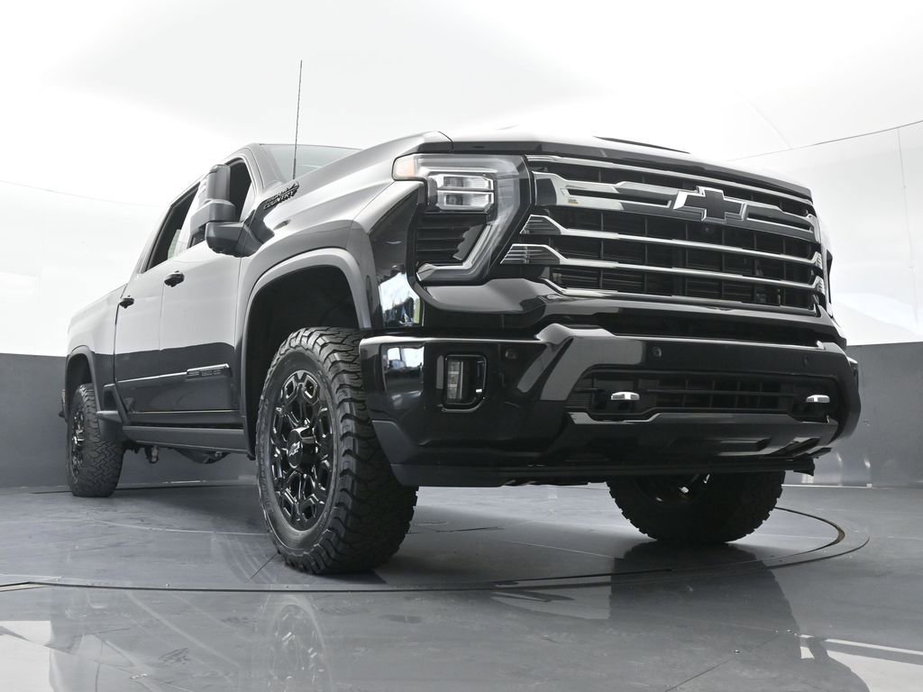 Used 2024 Chevrolet Silverado 2500 High Country w/ Midnight Edition AWD/4WD image 71