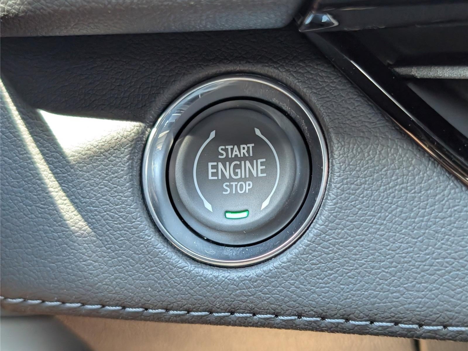 New 2026 Buick Enclave Sport Touring w/ Power Package FWD image 24