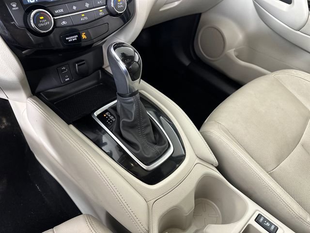 Used 2018 Nissan Rogue Sport SL w/ SL Premium Package image 20