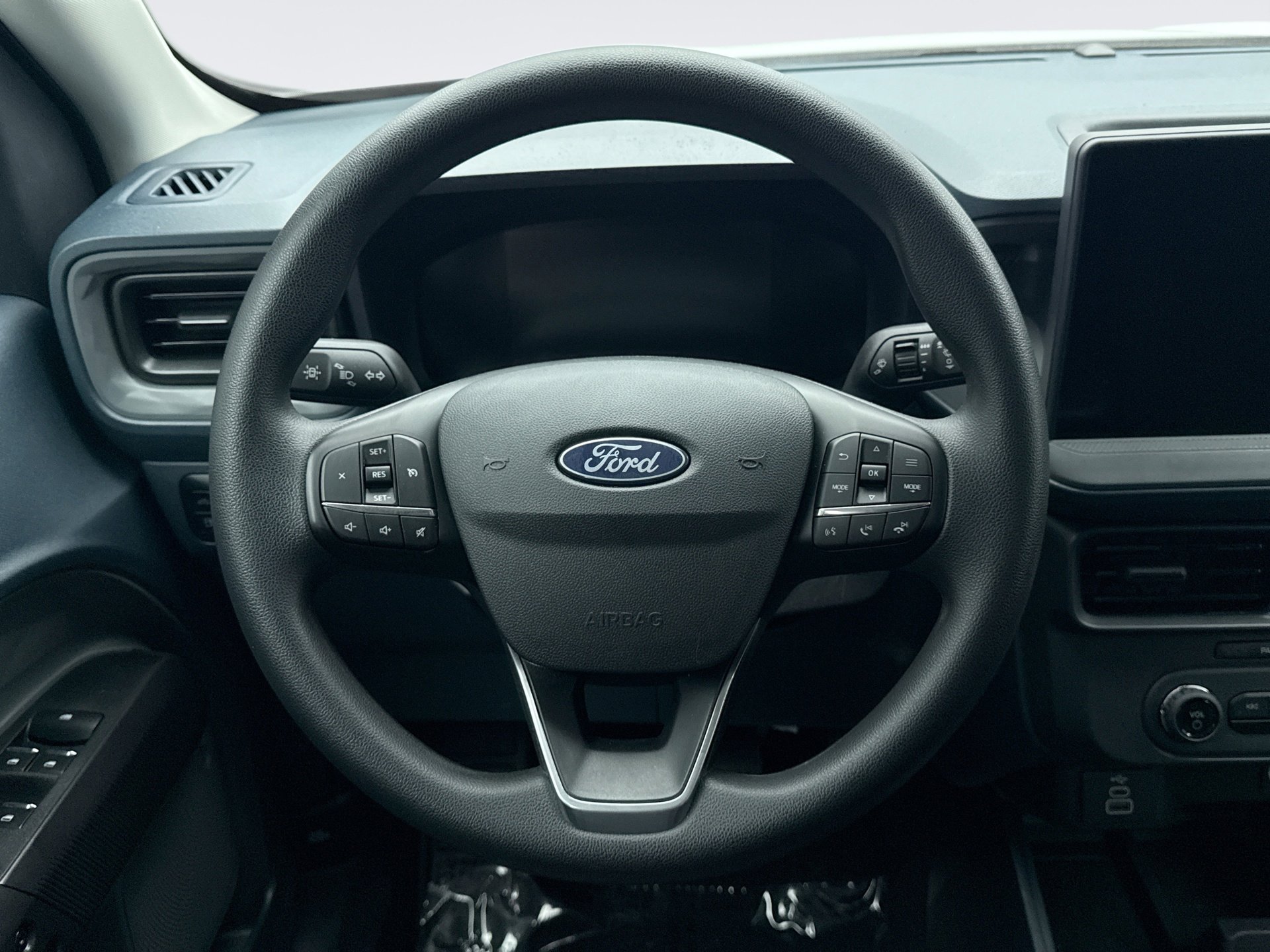 Used 2025 Ford Maverick XL FWD image 12