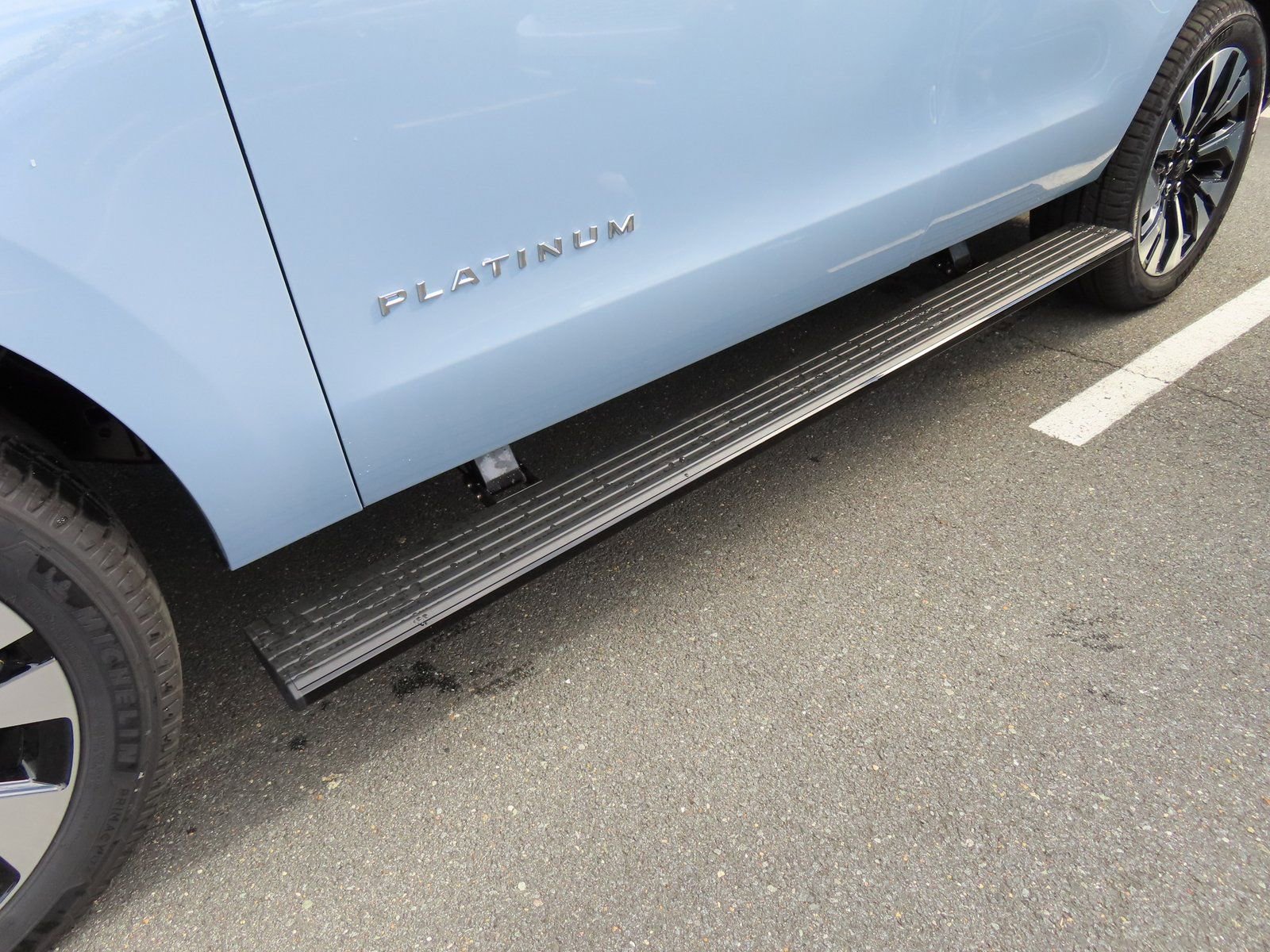 New 2025 Ford Expedition Platinum w/ Platinum Ultimate Package image 7