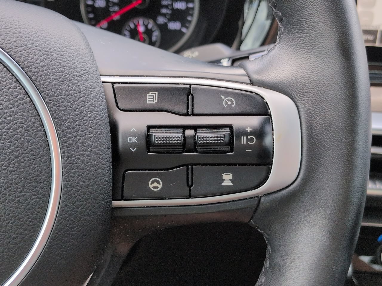 Certified 2024 Kia K5 EX w/ EX Premium Package FWD image 26