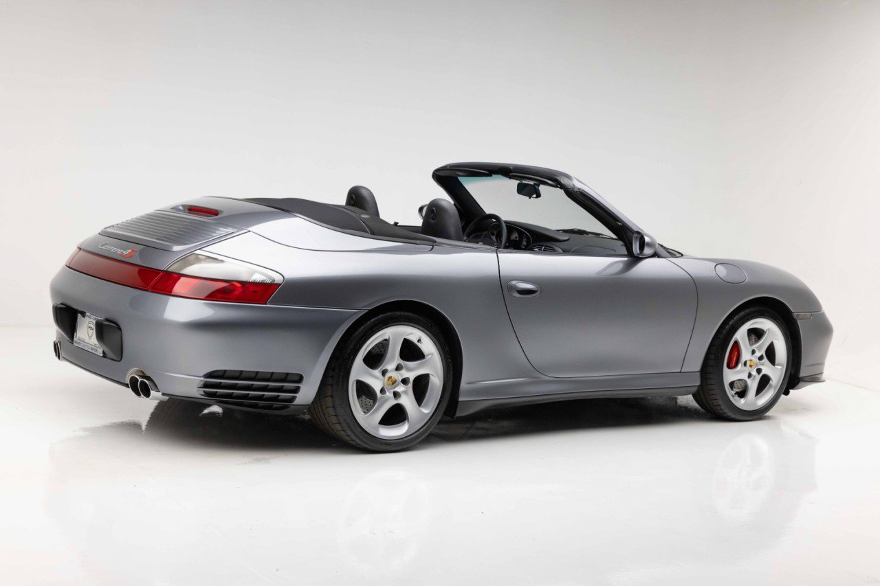 Used 2004 Porsche 911 Carrera 4 AWD/4WD image 19