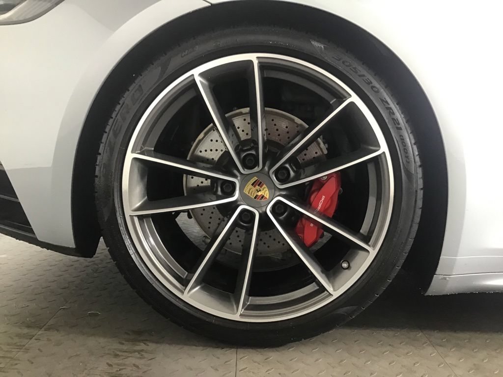 Certified 2022 Porsche 911 Carrera 4S AWD/4WD image 13