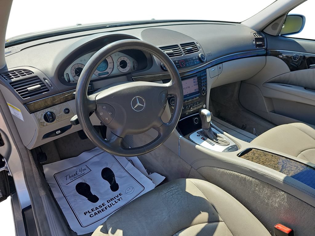 Used 2005 Mercedes-Benz E 320 Sedan image 17