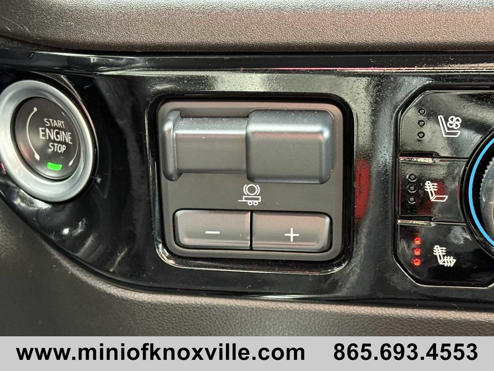 Used 2024 Chevrolet Silverado 3500 LTZ w/ LTZ Premium Package image 21