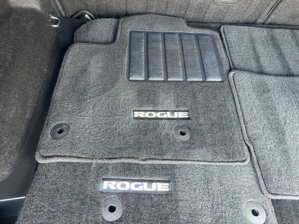 Certified 2023 Nissan Rogue SL FWD image 13