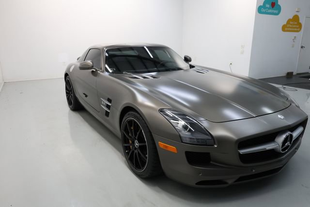 Used 2012 Mercedes-Benz SLS AMG Coupe image 46