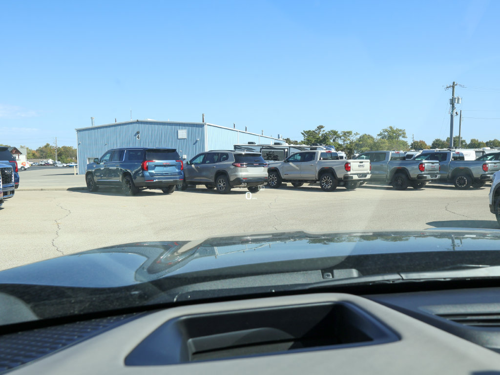 New 2027 GMC Acadia Elevation w/ Elevation Premium Package FWD image 24