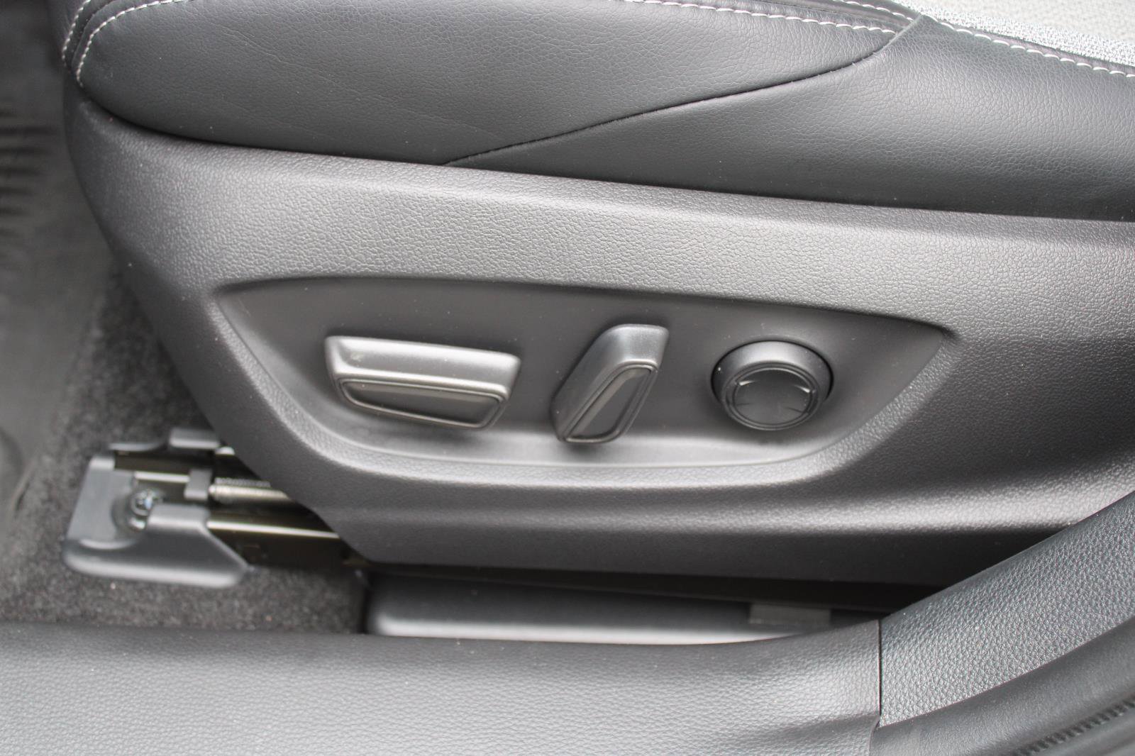 Used 2024 Toyota Corolla XSE image 32