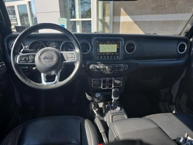 Used 2023 Jeep Wrangler Unlimited Sahara w/ Cold Weather Group AWD/4WD image 13