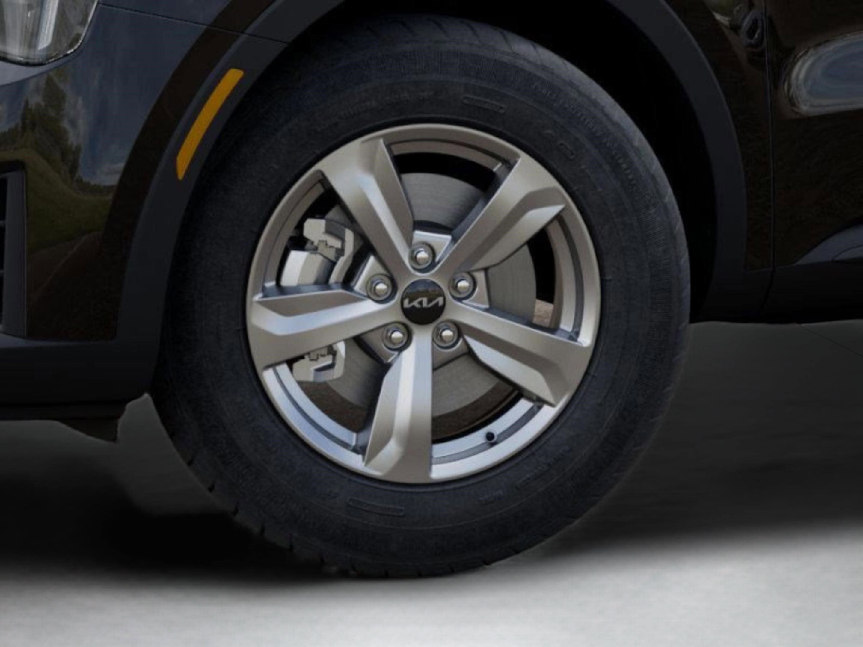 New 2026 Kia Sorento LX image 2