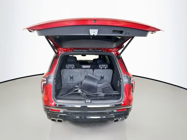 Used 2024 Chevrolet Traverse RS w/ LPO, Floor Liner Package image 29