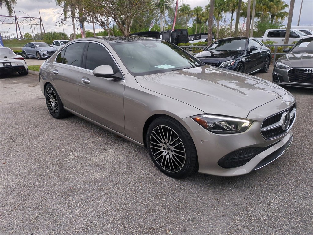 Used 2022 Mercedes-Benz C 300 Sedan image 2