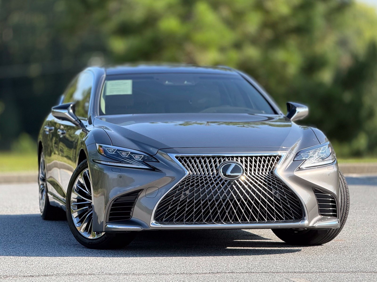 Used 2018 Lexus LS 500 w/ Interior Upgrade Package RWD image 4