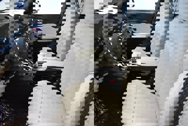 New 2026 BMW X1 xDrive28i w/ Technology Package image 24