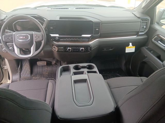 New 2026 GMC Sierra 1500 SLE image 4