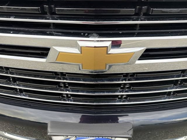 Used 2023 Chevrolet Tahoe LT w/ Max Trailering Package AWD/4WD image 32