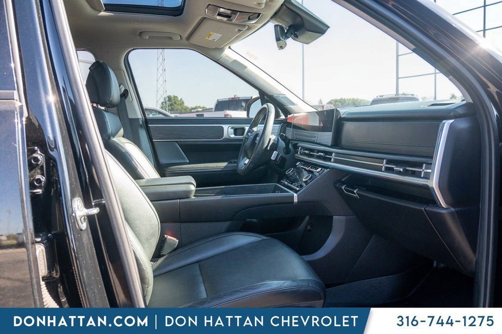 Used 2024 Hyundai Santa Fe Limited FWD image 26