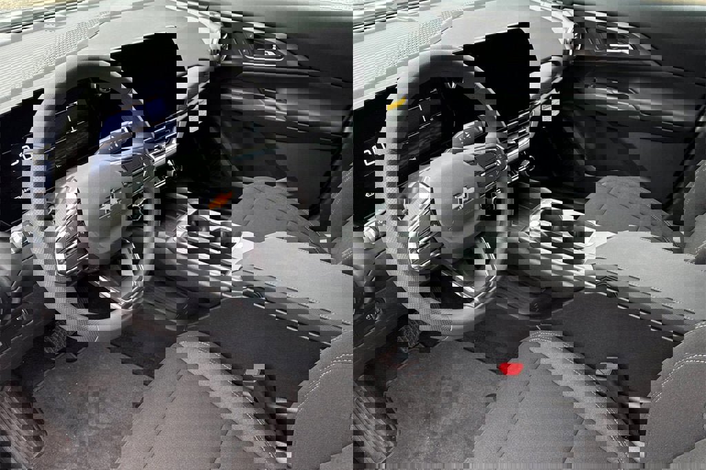 New 2026 Chevrolet Equinox EV LT w/ LPO, Blackout Package image 10