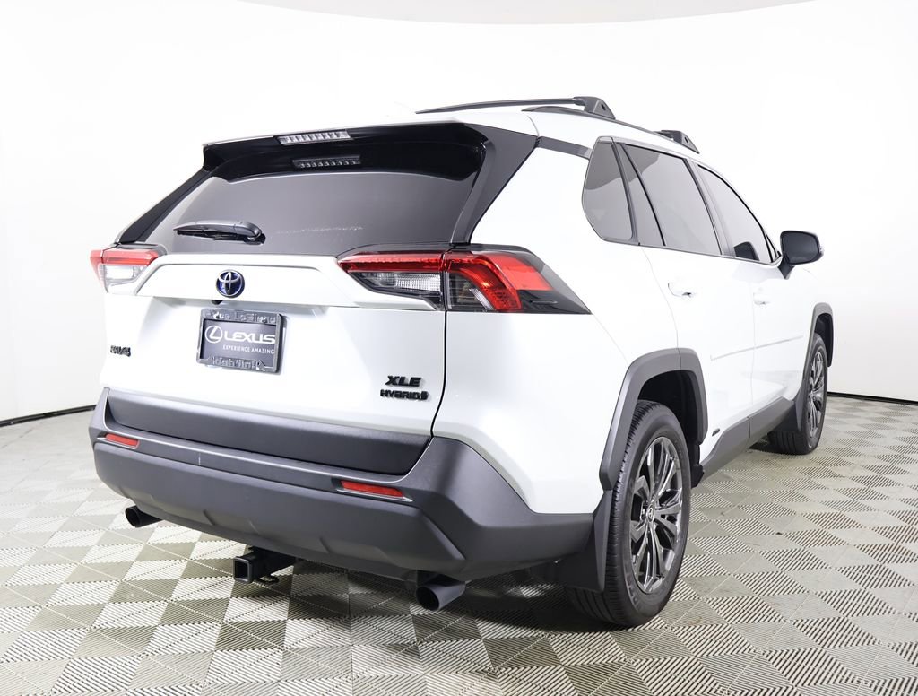 Used 2024 Toyota RAV4 XLE Premium image 5