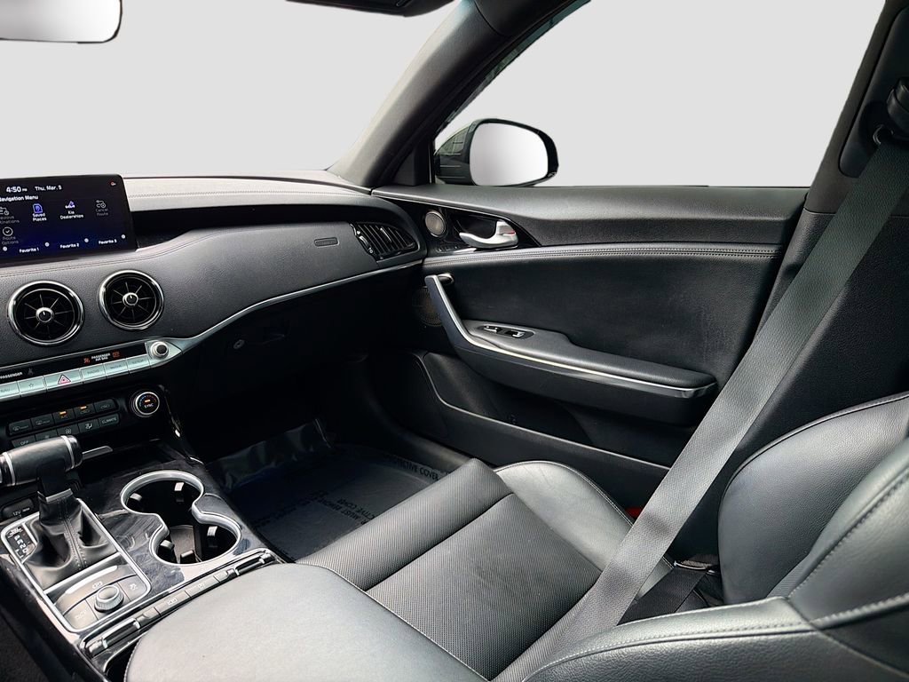 Used 2022 Kia Stinger GT-Line w/ Sun & Sound Package image 25