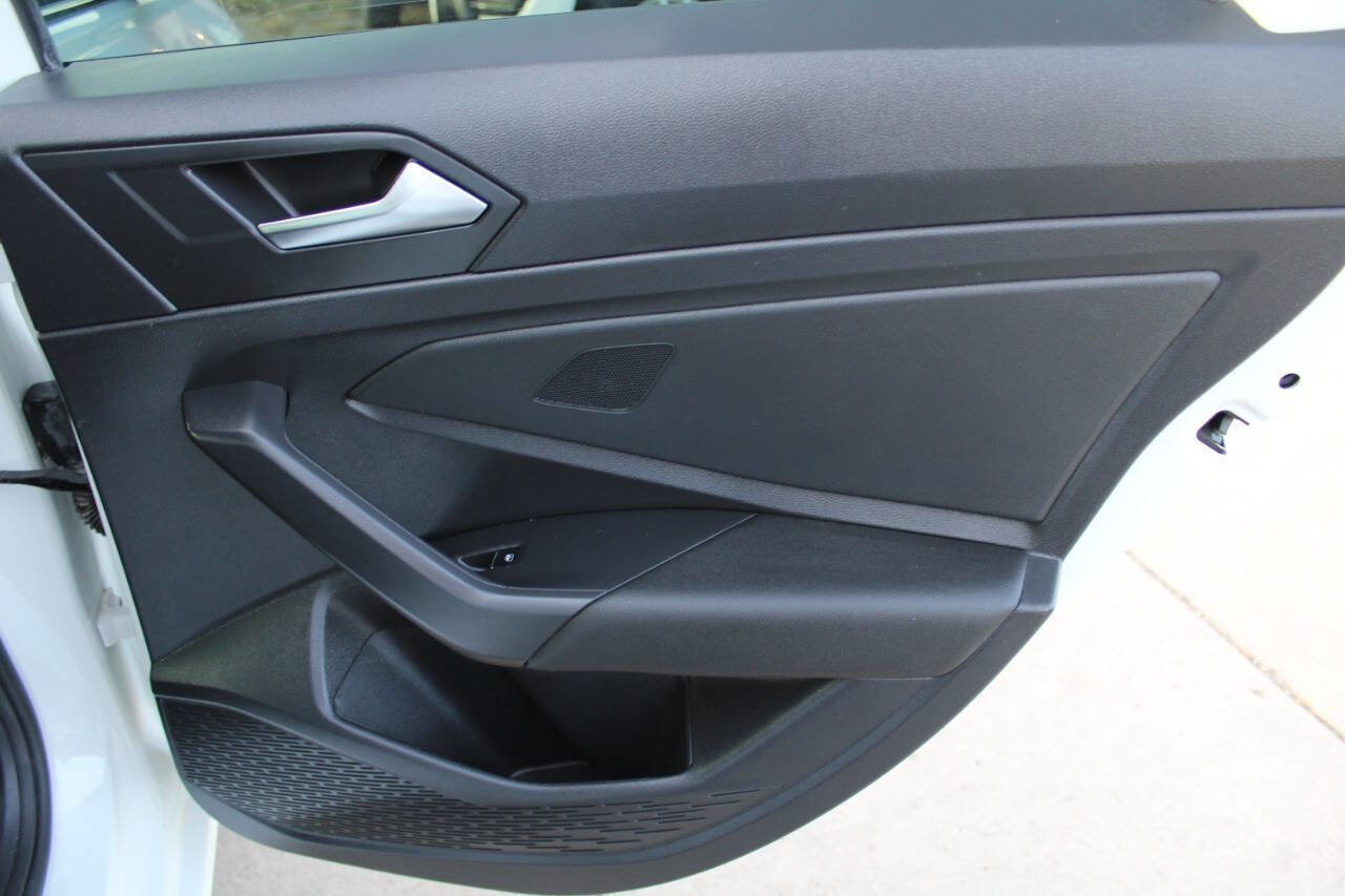 Used 2021 Volkswagen Jetta S image 5